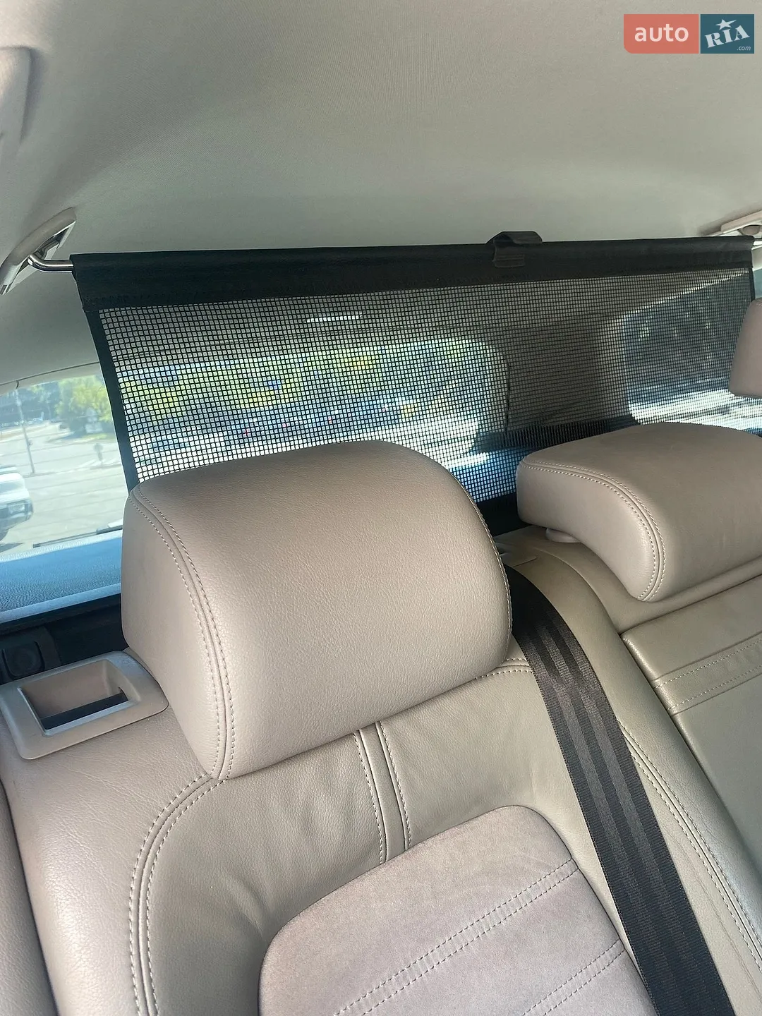 2010 Volkswagen Passat - мініатюра 4