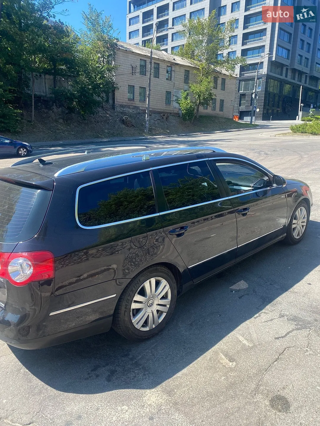 2010 Volkswagen Passat - мініатюра 9