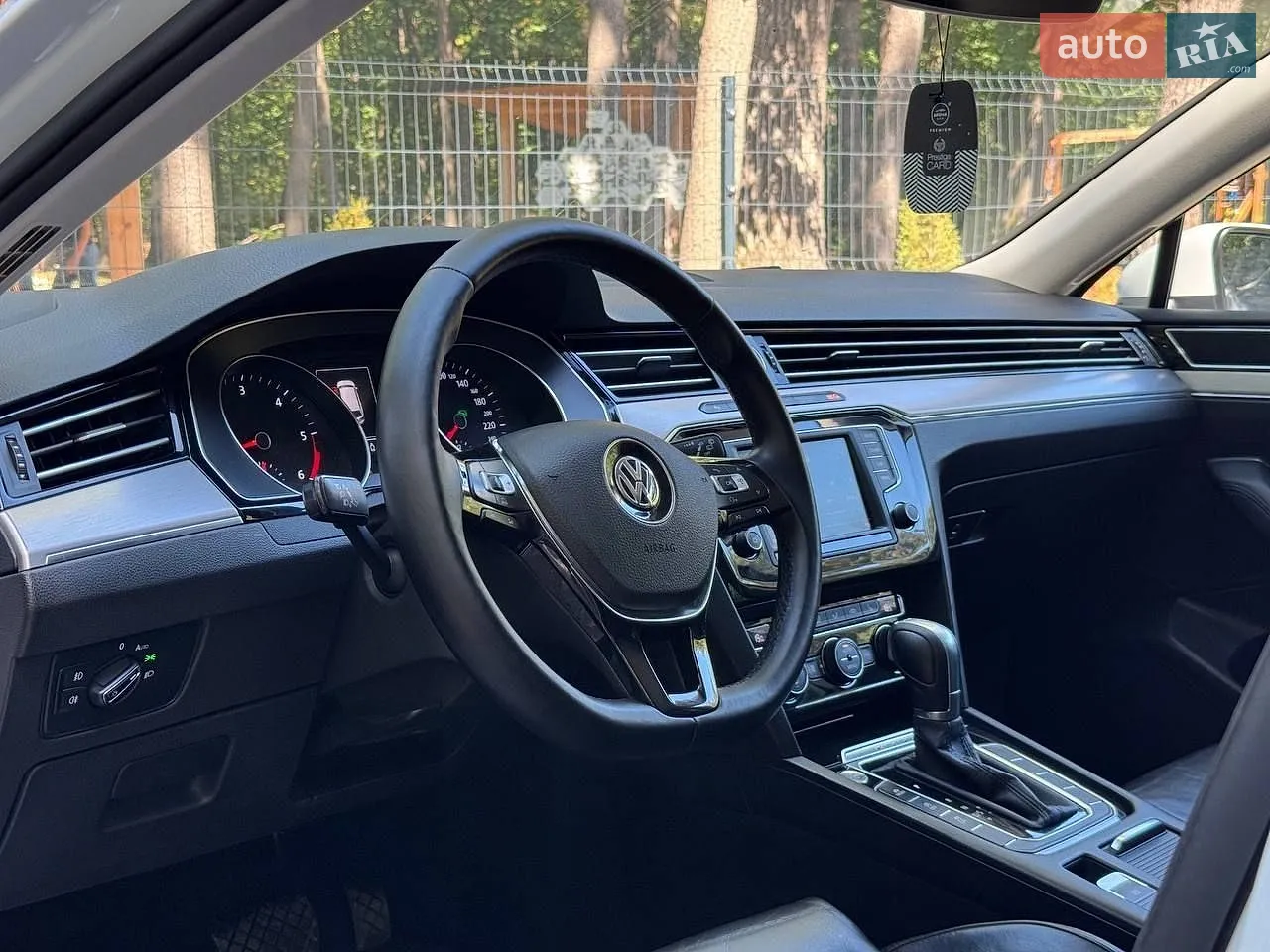 2015 Volkswagen Passat - мініатюра 26