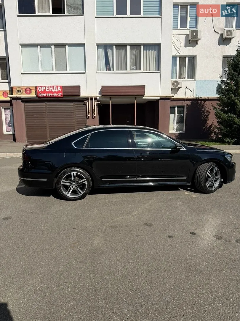 2016 Volkswagen Passat - мініатюра 8