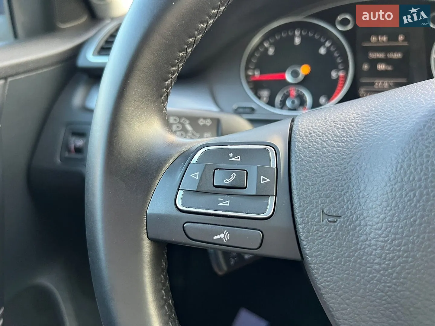 2013 Volkswagen Passat - мініатюра 59