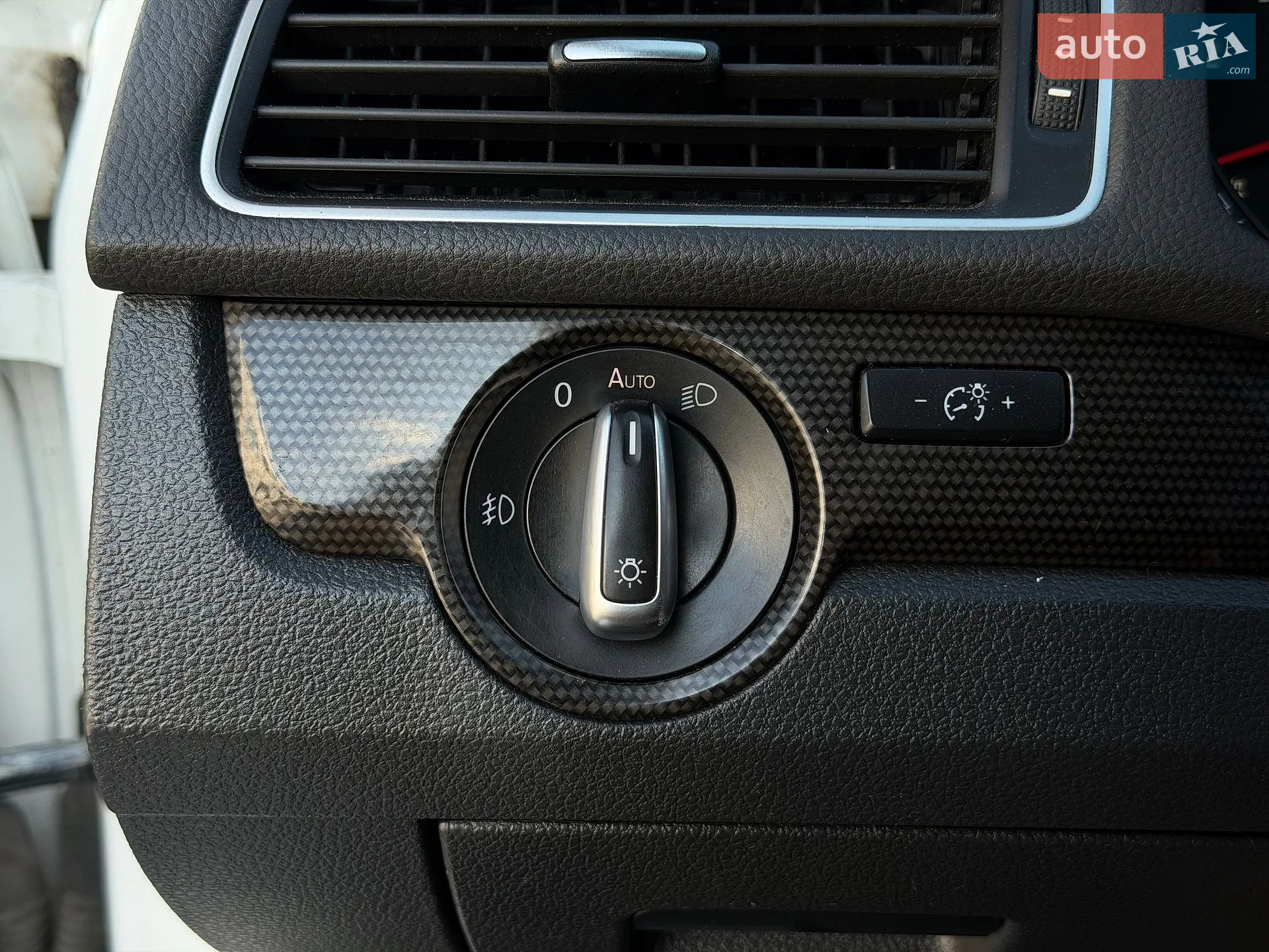 2014 Volkswagen Passat - мініатюра 25