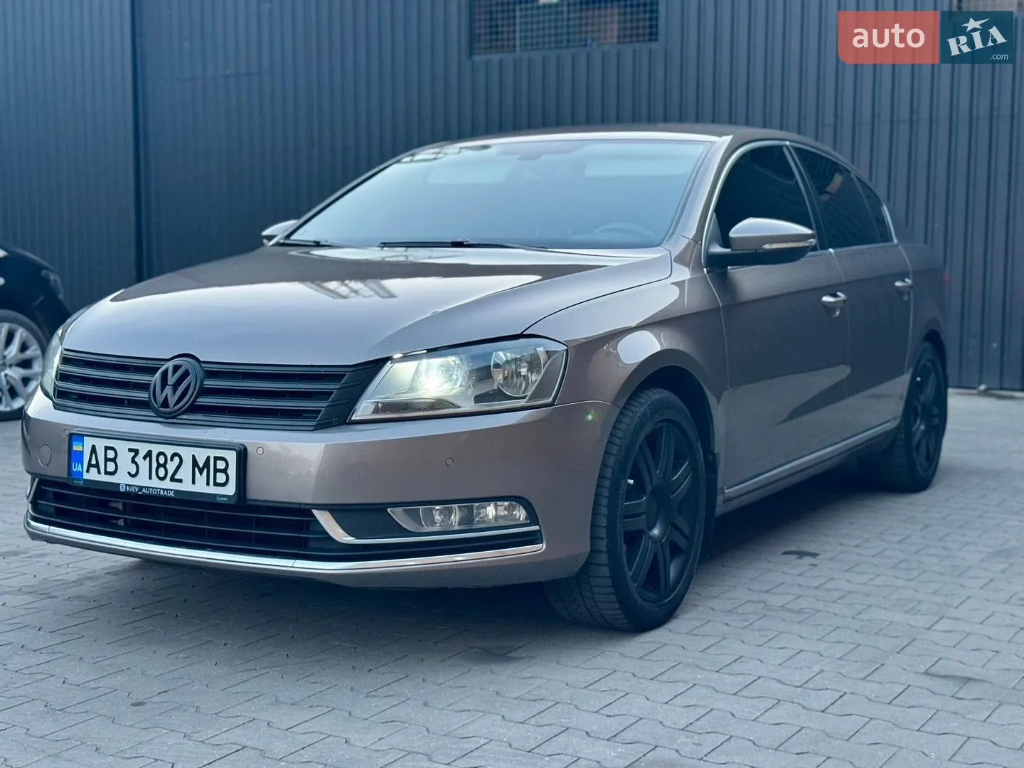 2011 Volkswagen Passat - мініатюра 5