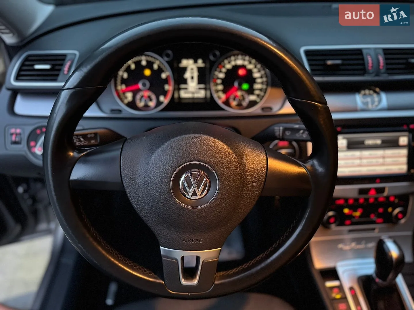 2011 Volkswagen Passat - мініатюра 19