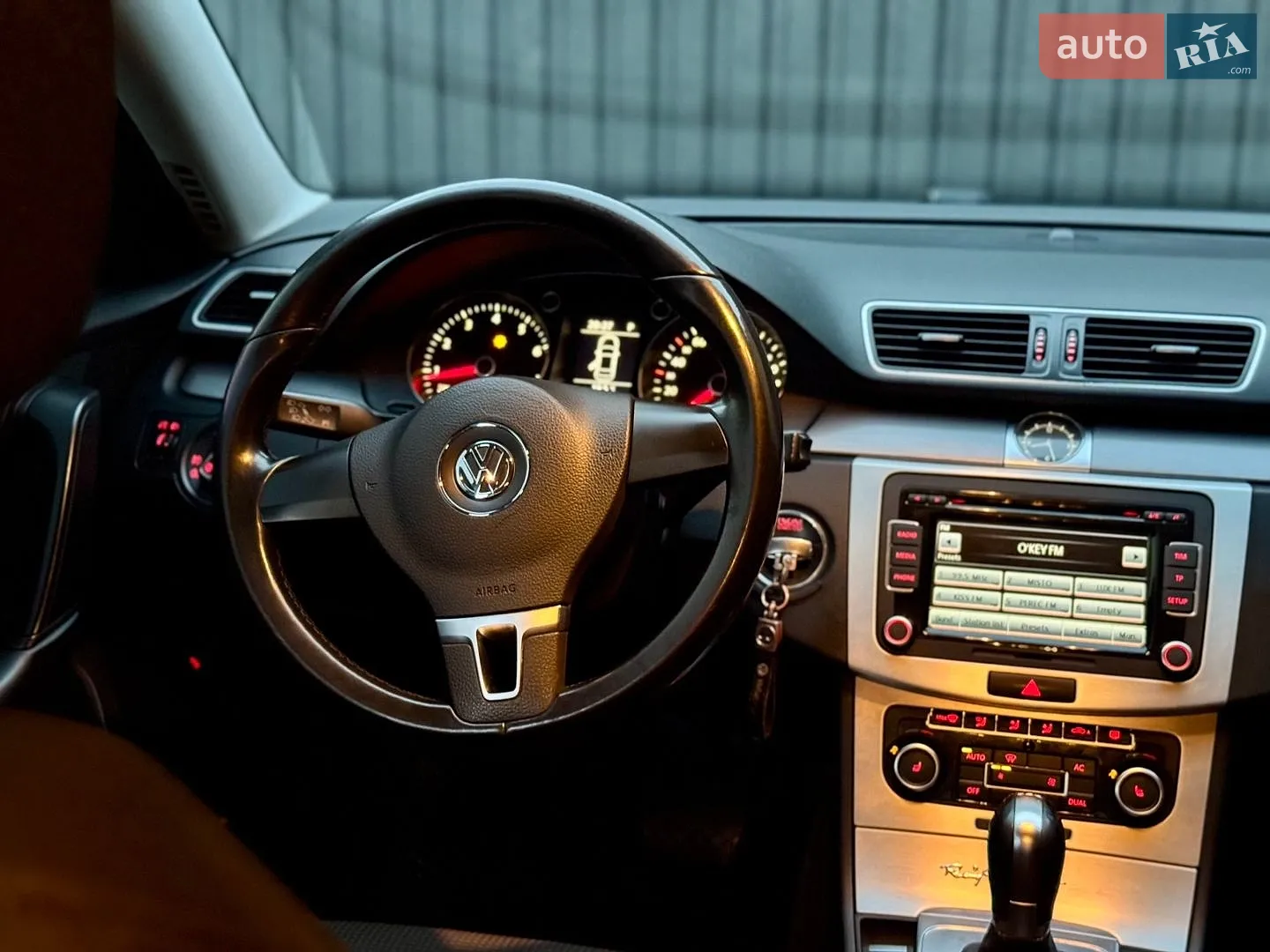 2011 Volkswagen Passat - мініатюра 22