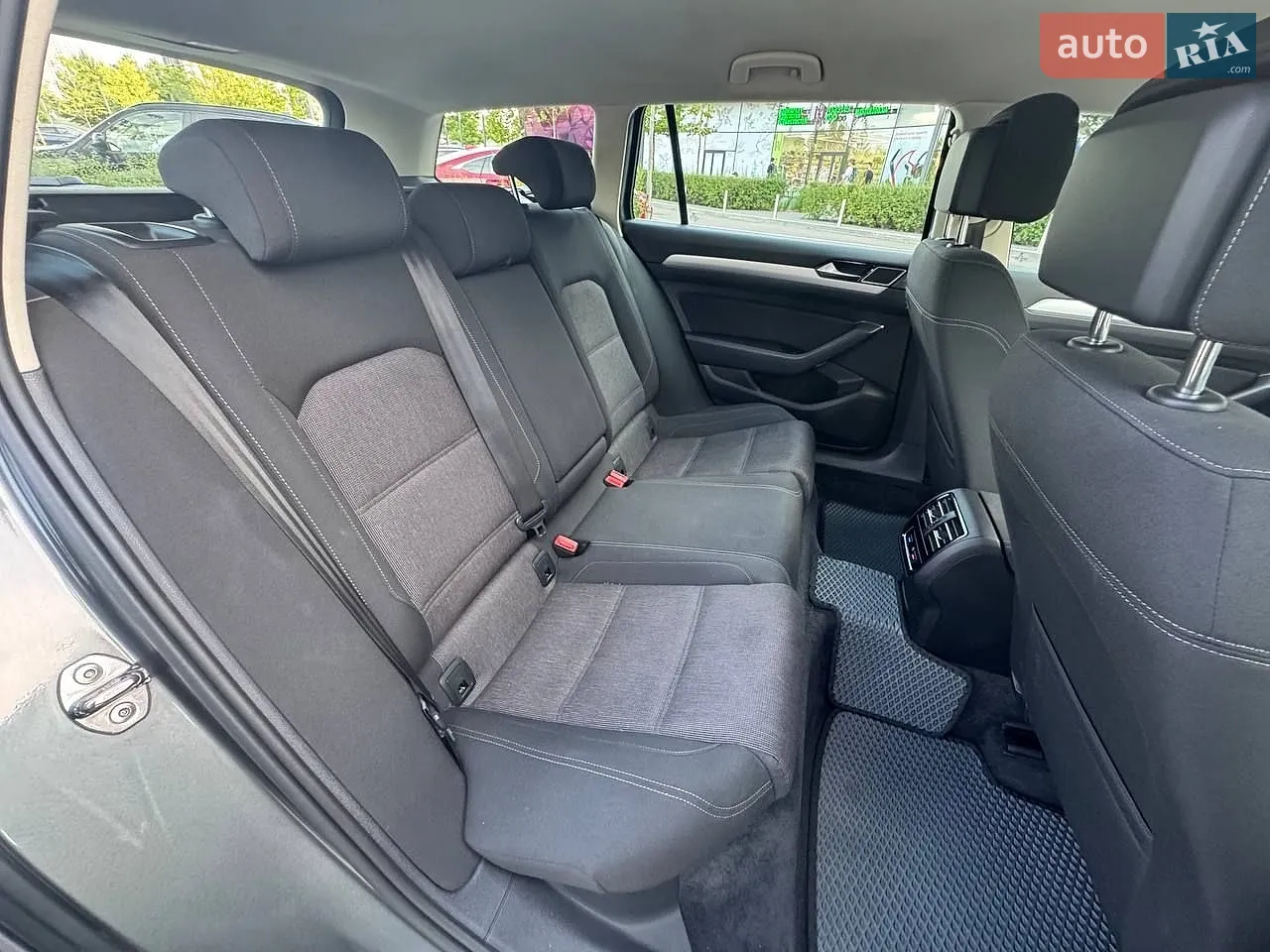 2015 Volkswagen Passat - мініатюра 10