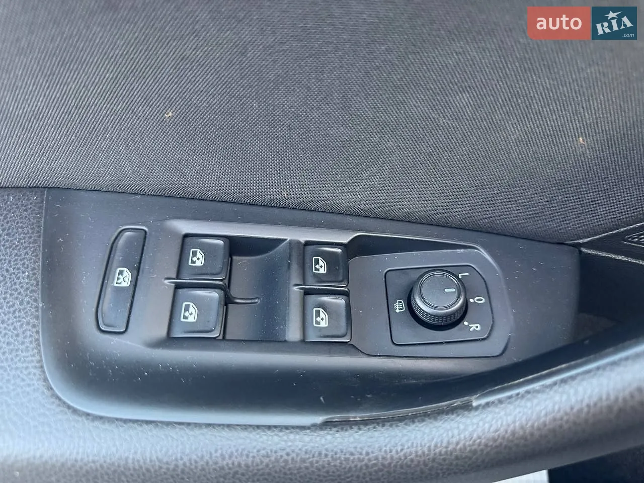 2015 Volkswagen Passat - мініатюра 26