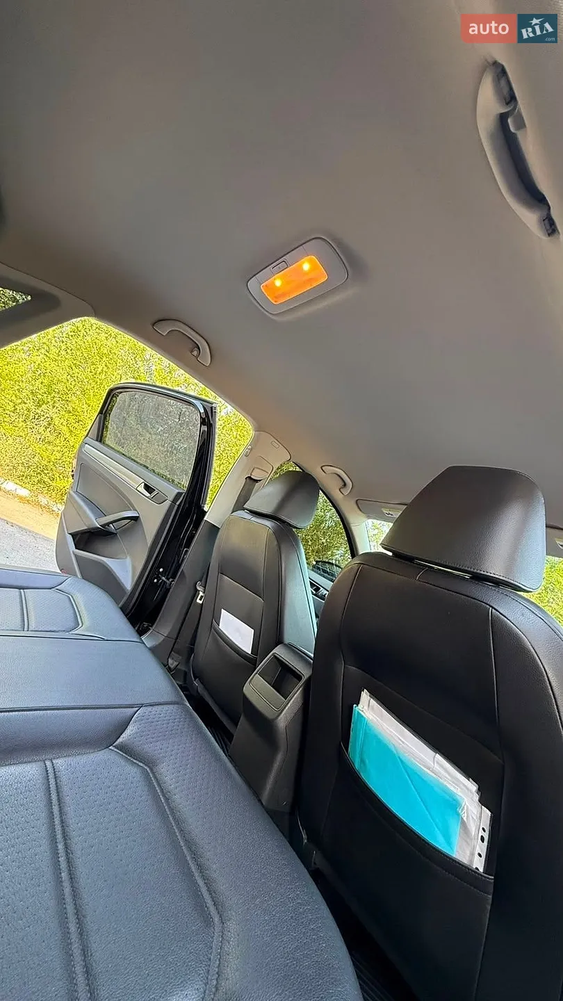 2015 Volkswagen Passat - мініатюра 13