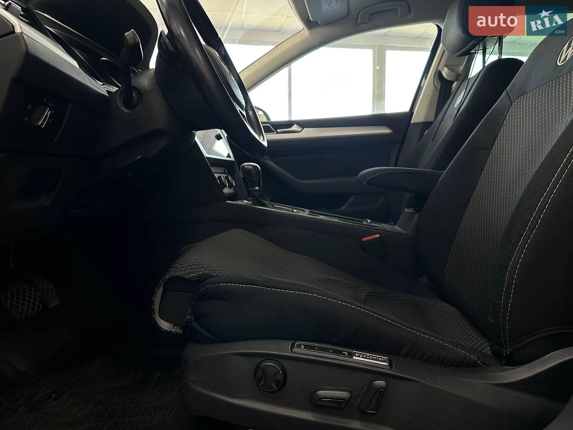 2019 Volkswagen Passat - мініатюра 15