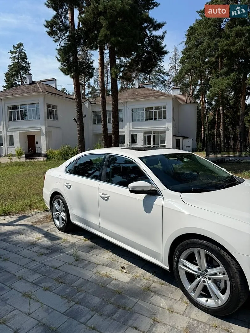 2015 Volkswagen Passat - мініатюра 10