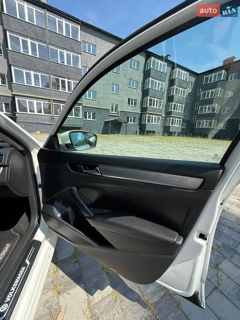 2015 Volkswagen Passat - мініатюра 17