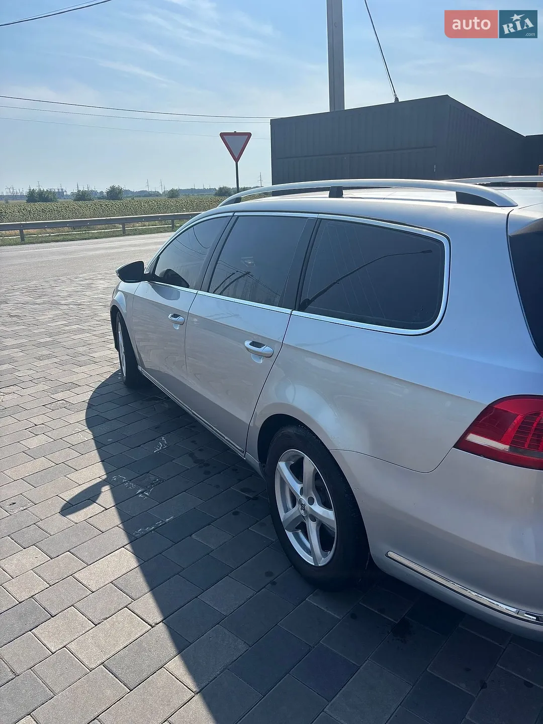 2011 Volkswagen Passat - мініатюра 7