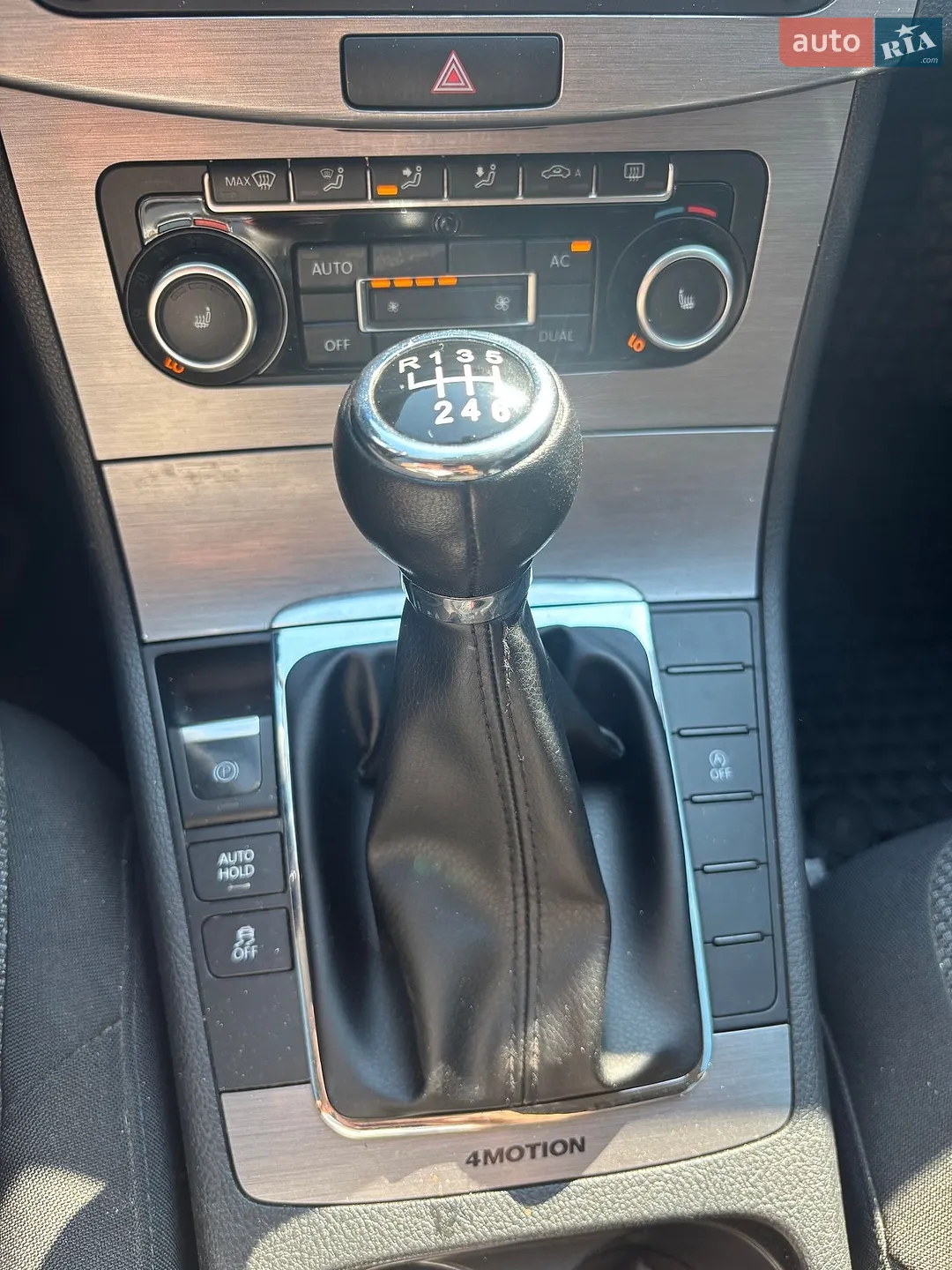 2011 Volkswagen Passat - мініатюра 11