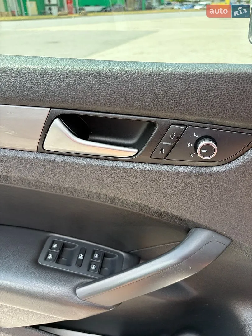 2015 Volkswagen Passat - мініатюра 35