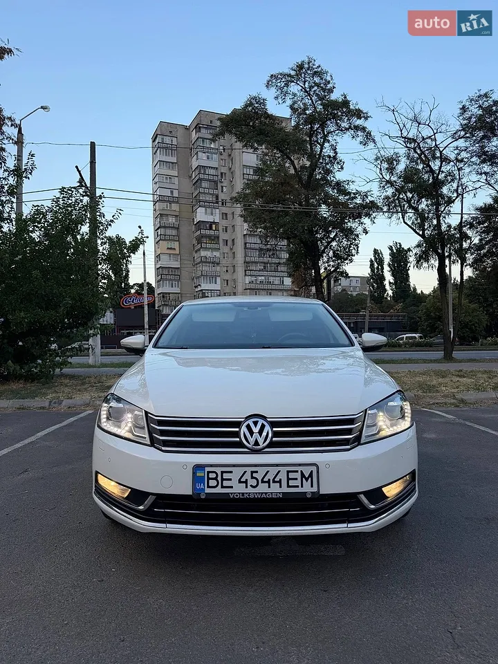 2012 Volkswagen Passat - мініатюра 22