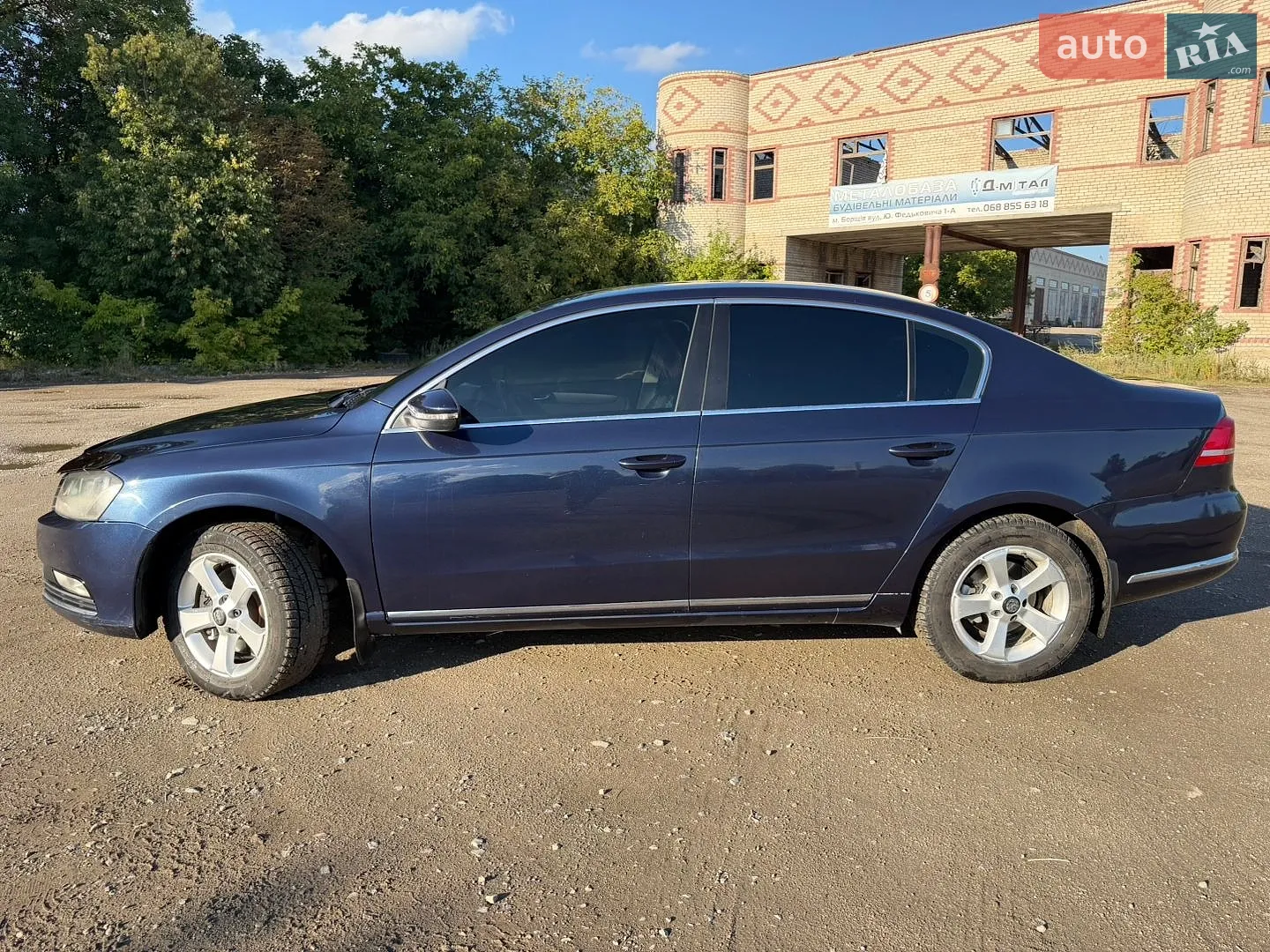 2011 Volkswagen Passat - мініатюра 3