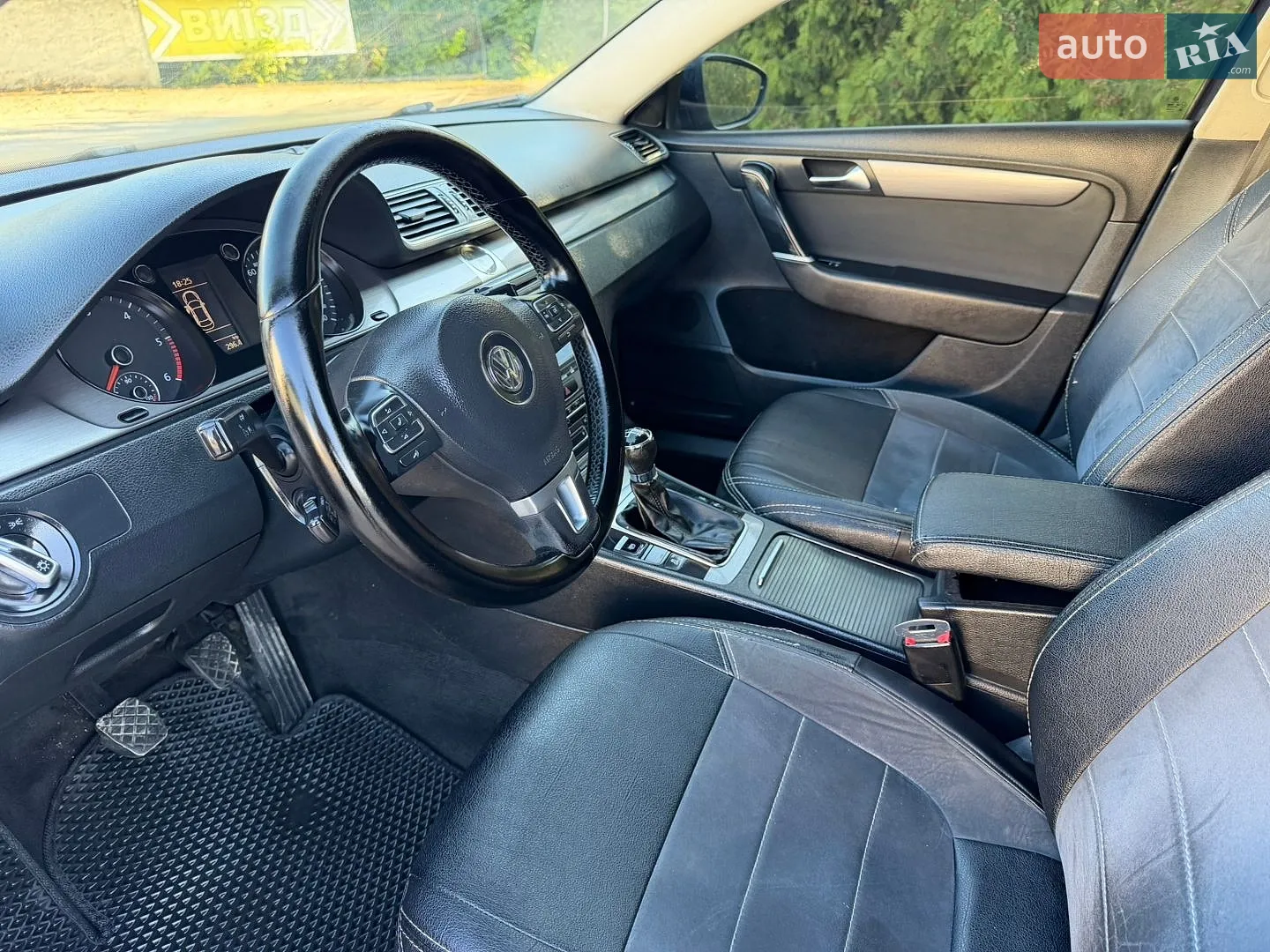 2011 Volkswagen Passat - мініатюра 19