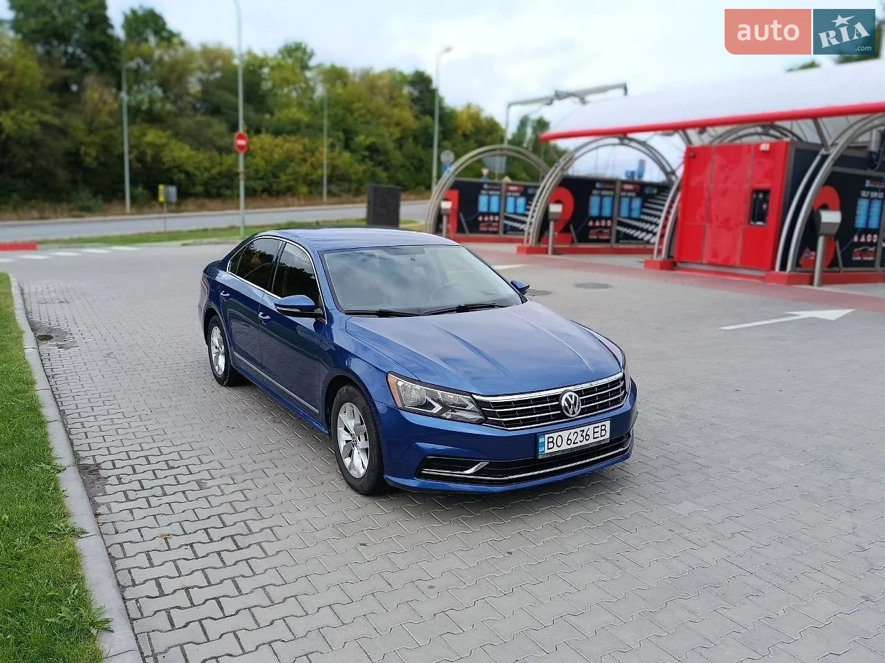 2016 Volkswagen Passat - мініатюра 2