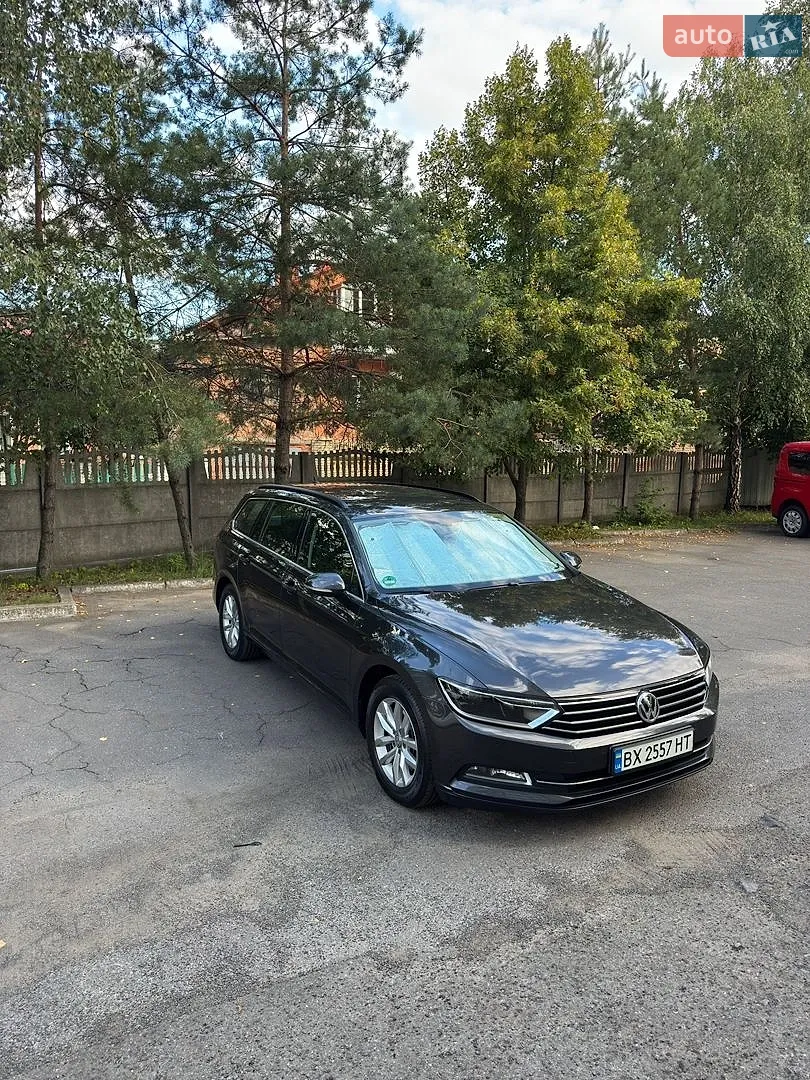 2018 Volkswagen Passat - фото 1
