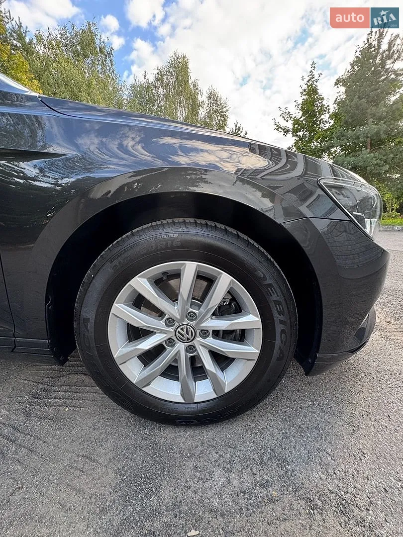 2018 Volkswagen Passat - мініатюра 14