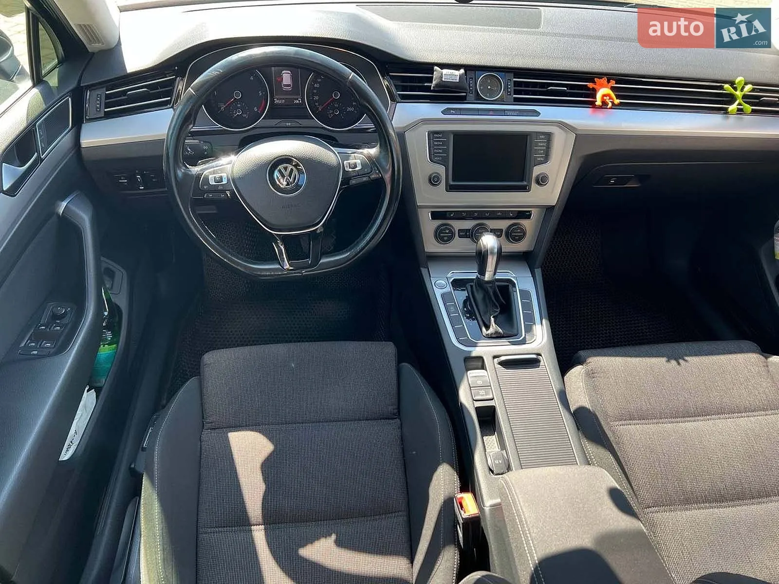 2015 Volkswagen Passat - мініатюра 12