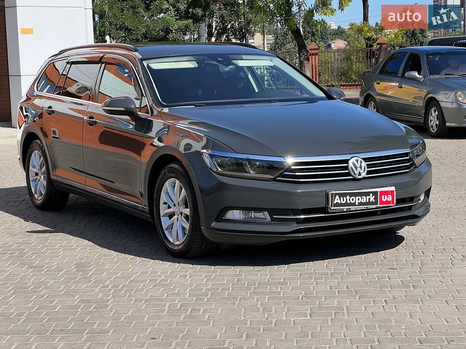 2015 Volkswagen Passat - мініатюра 3