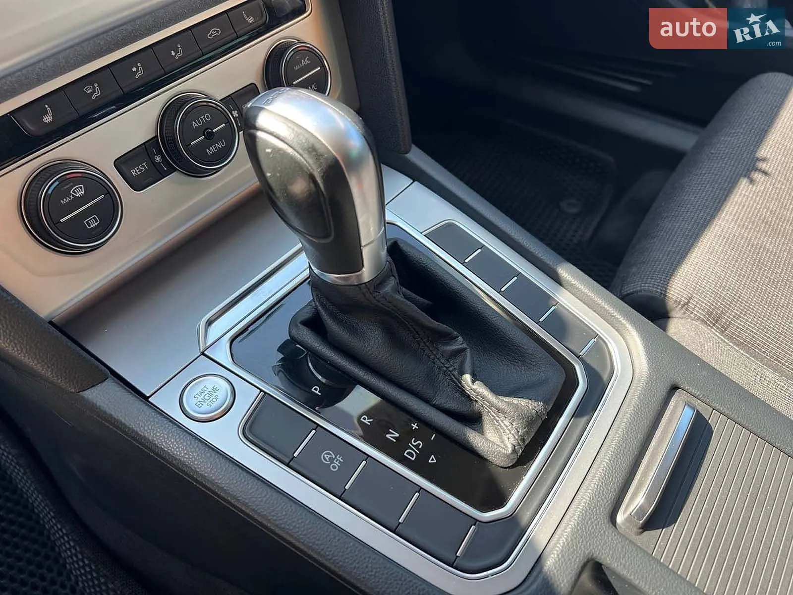 2015 Volkswagen Passat - мініатюра 18