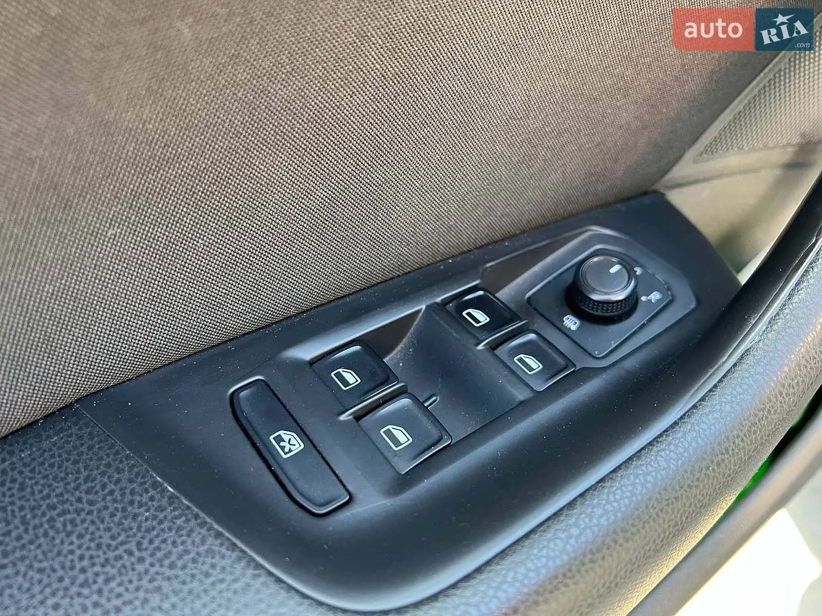 2015 Volkswagen Passat - мініатюра 21