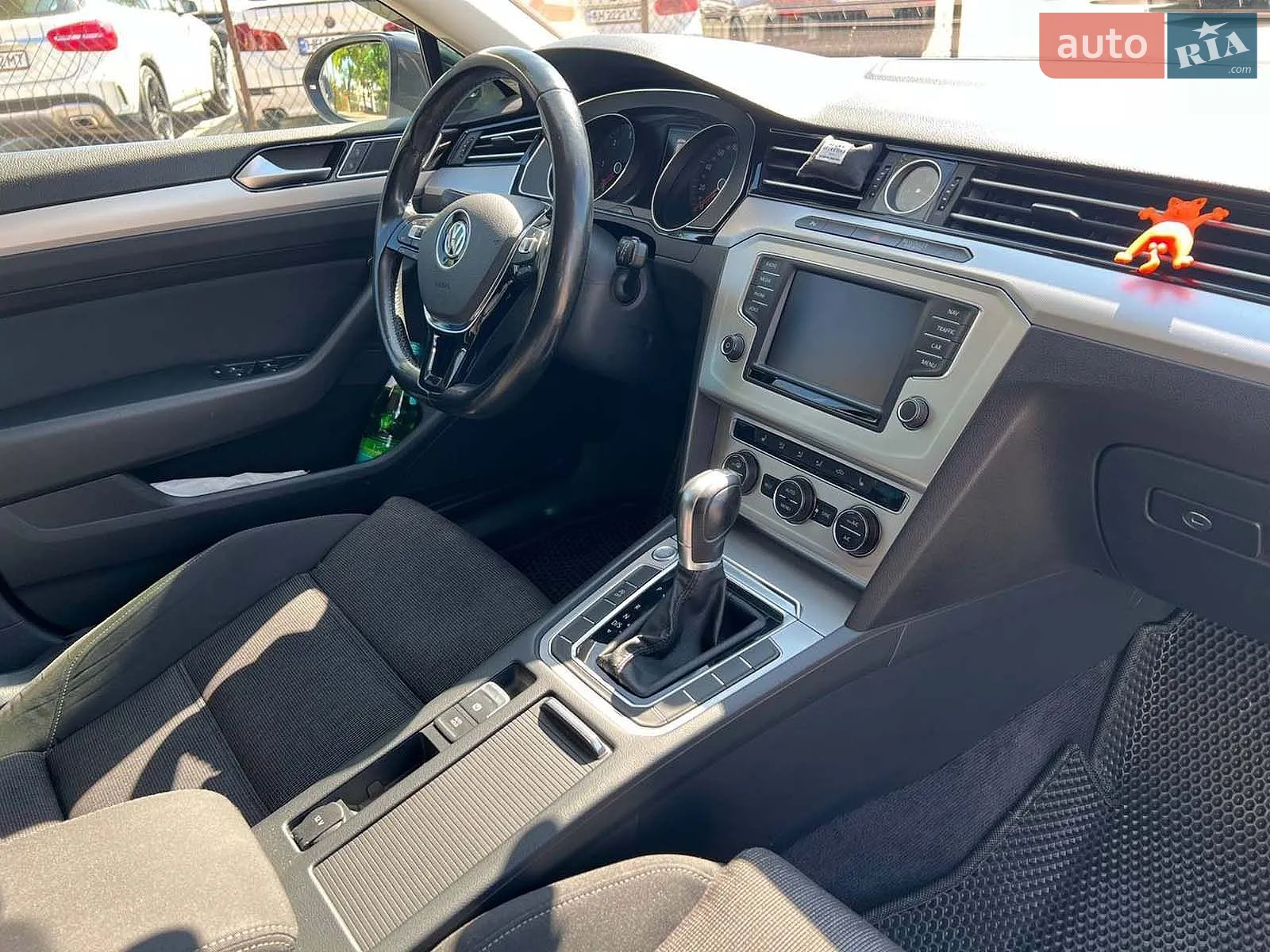 2015 Volkswagen Passat - мініатюра 14