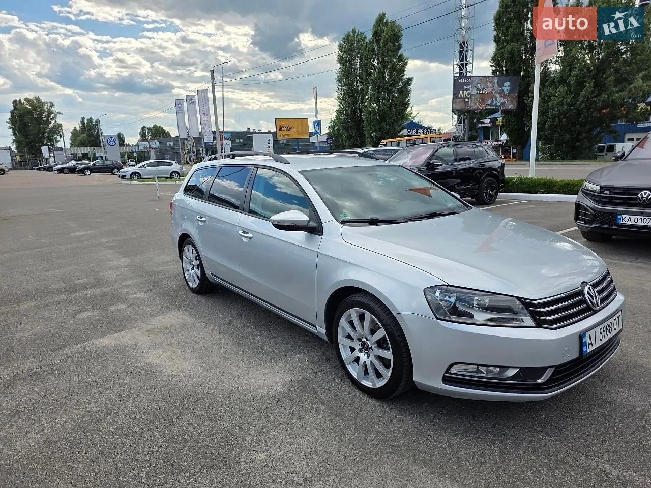 2012 Volkswagen Passat - мініатюра 2
