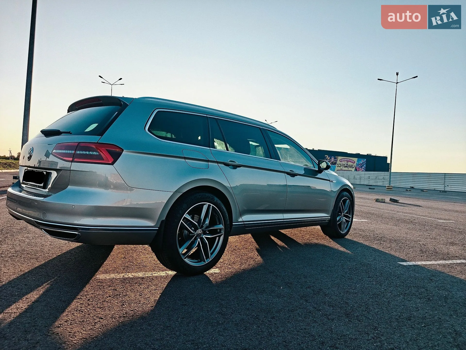 2017 Volkswagen Passat - мініатюра 3