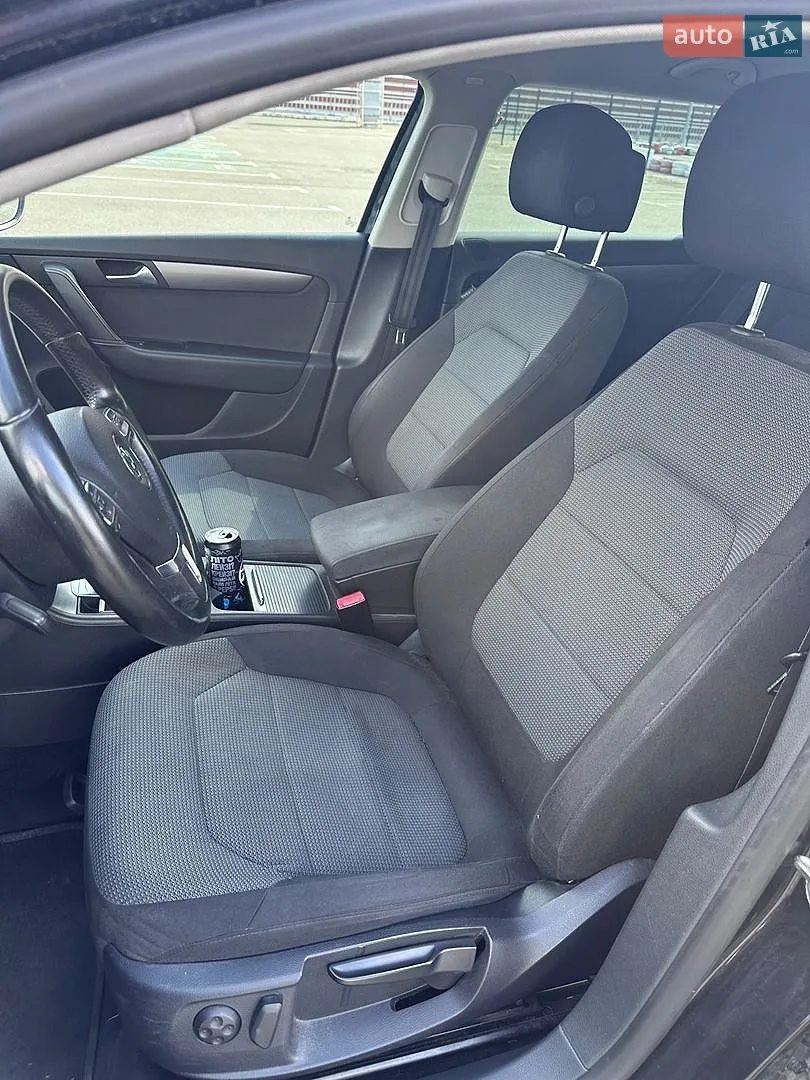 2014 Volkswagen Passat - мініатюра 28