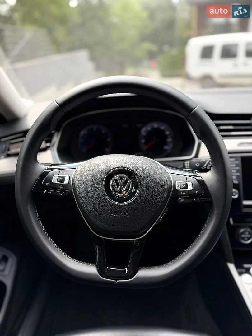 2014 Volkswagen Passat - мініатюра 16