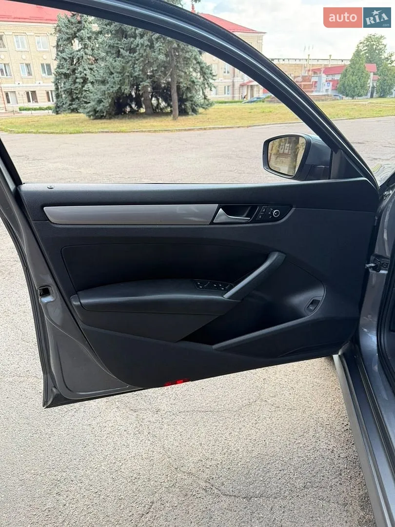 2014 Volkswagen Passat - мініатюра 15