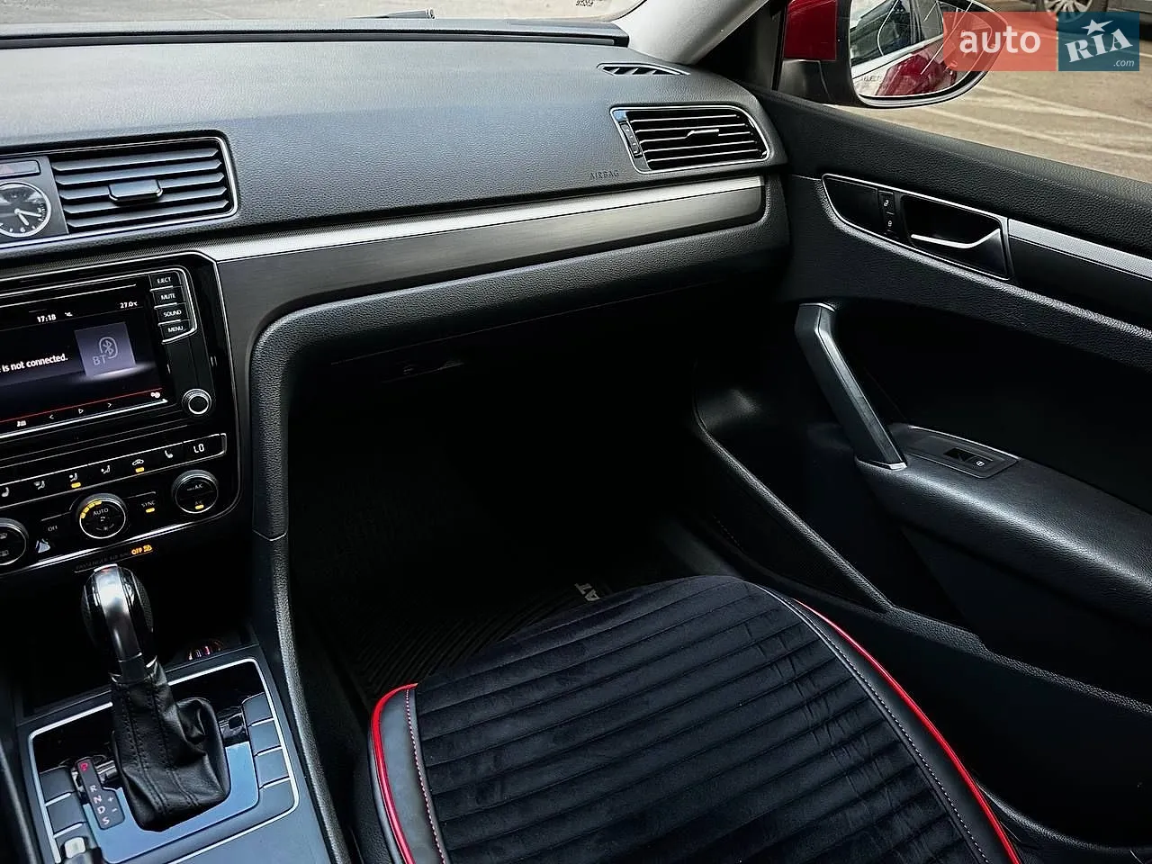 2017 Volkswagen Passat - мініатюра 30