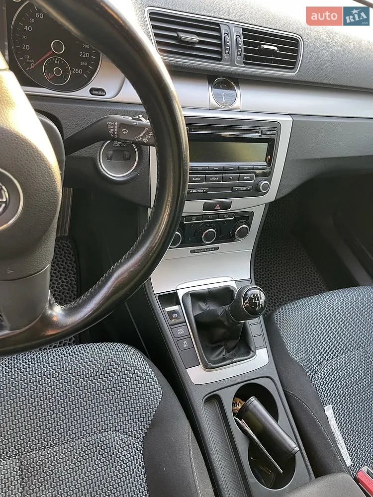 2013 Volkswagen Passat - мініатюра 14