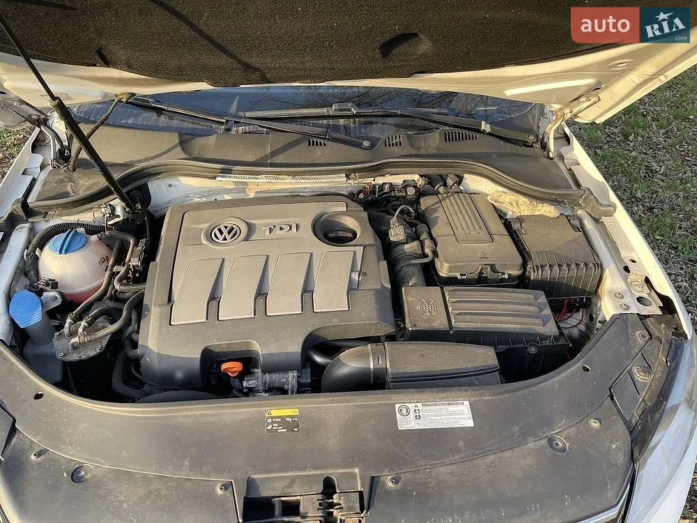 2013 Volkswagen Passat - мініатюра 15