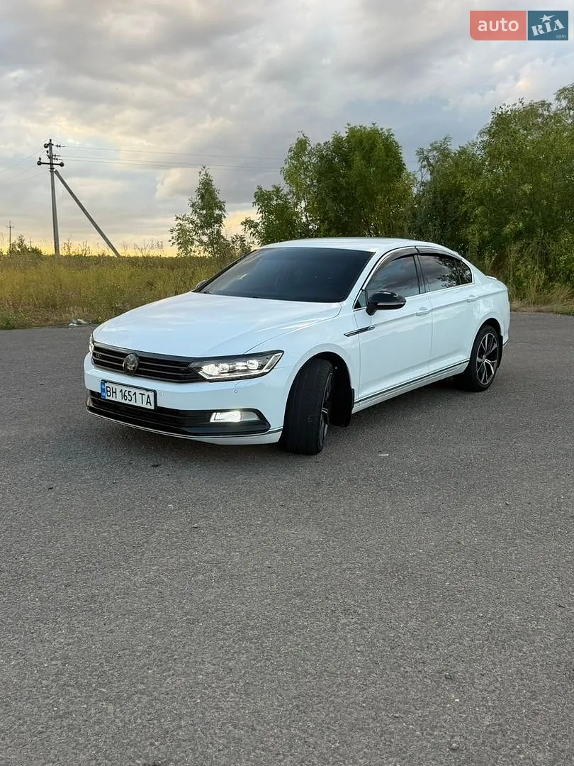 2015 Volkswagen Passat - мініатюра 3