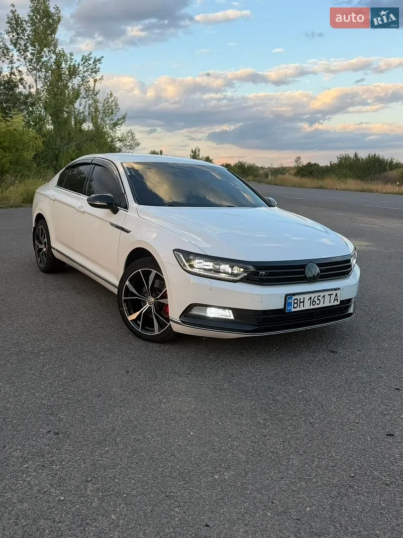 2015 Volkswagen Passat - мініатюра 4