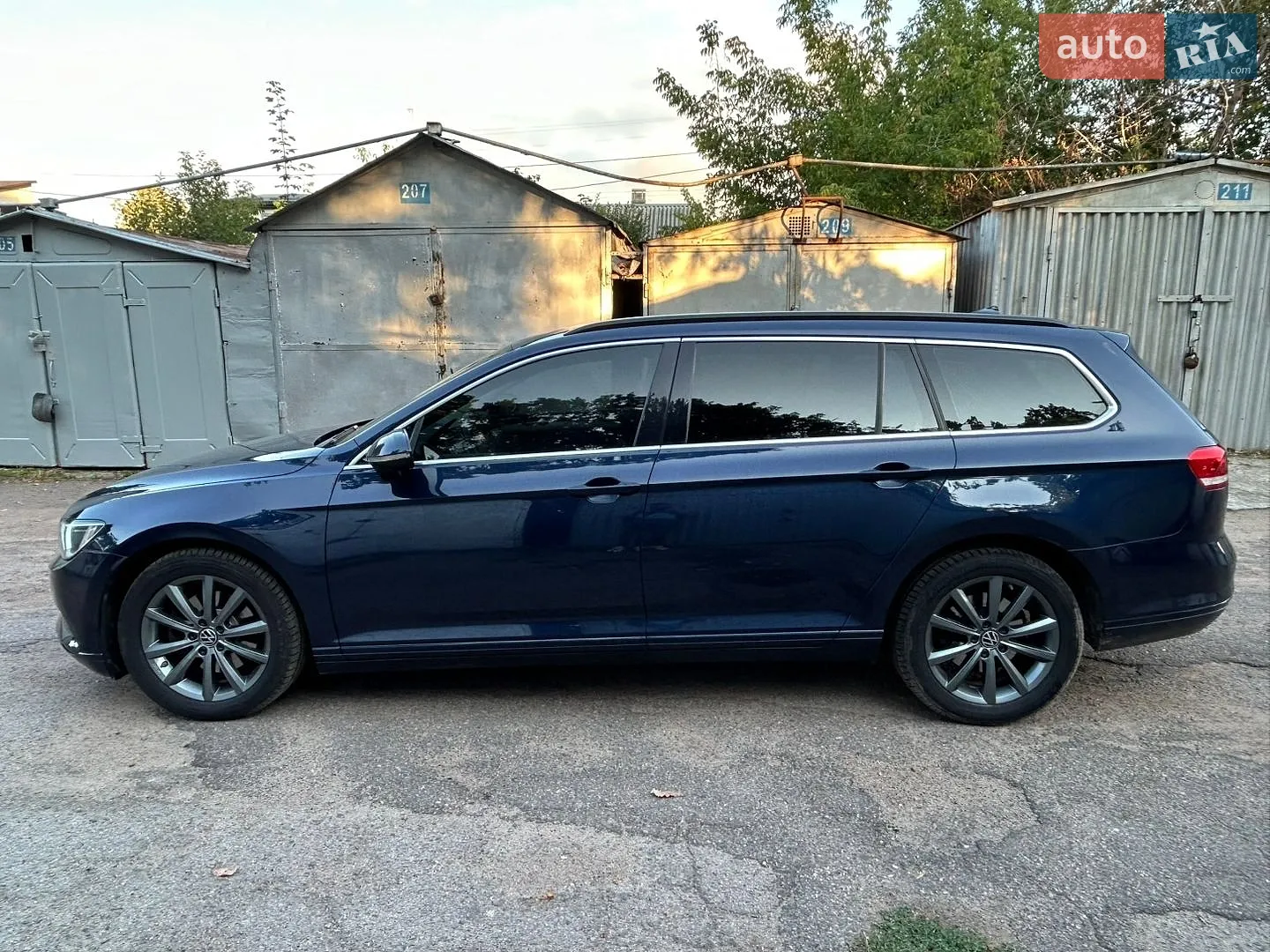 2015 Volkswagen Passat - мініатюра 9