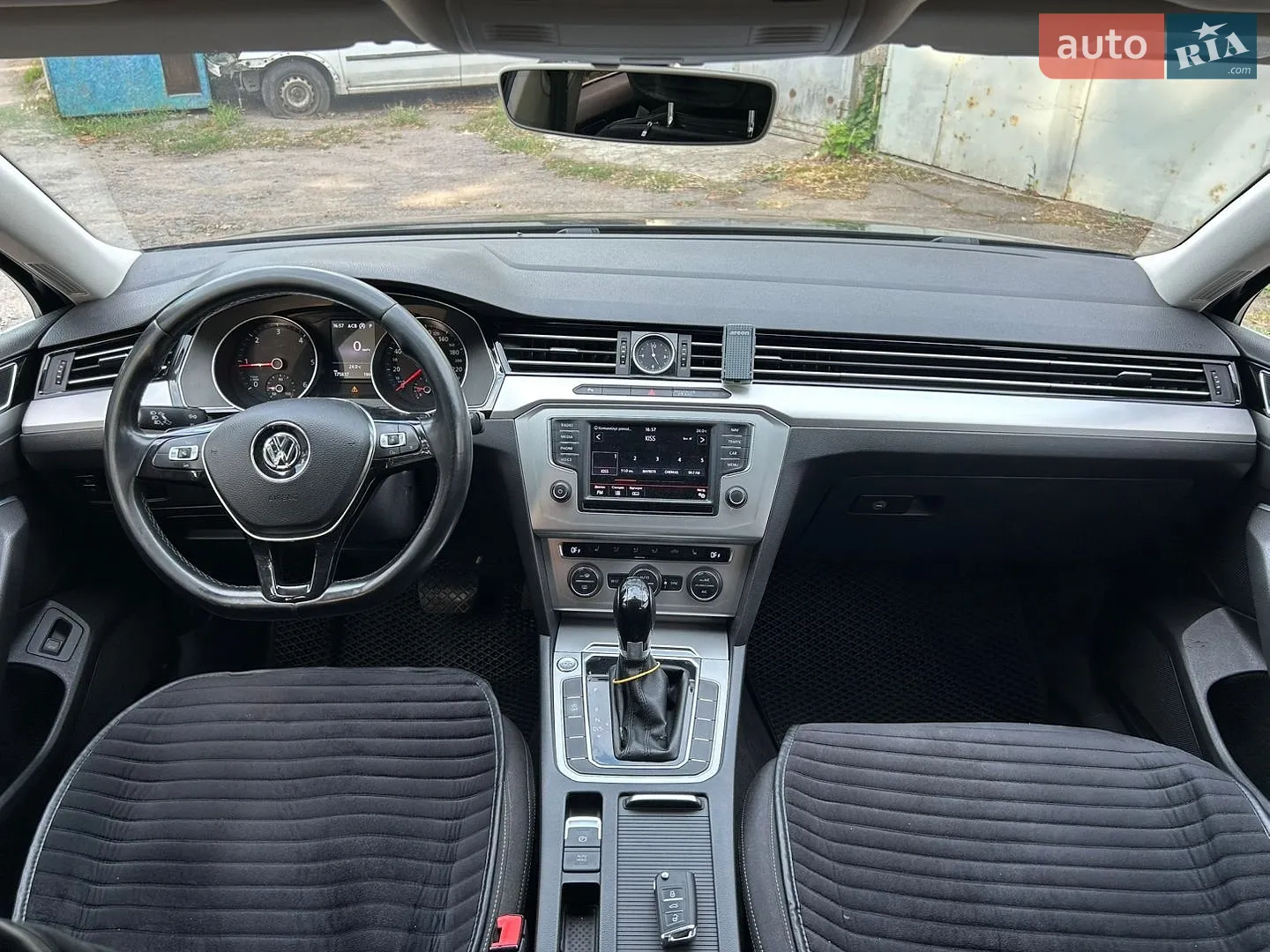 2015 Volkswagen Passat - мініатюра 25