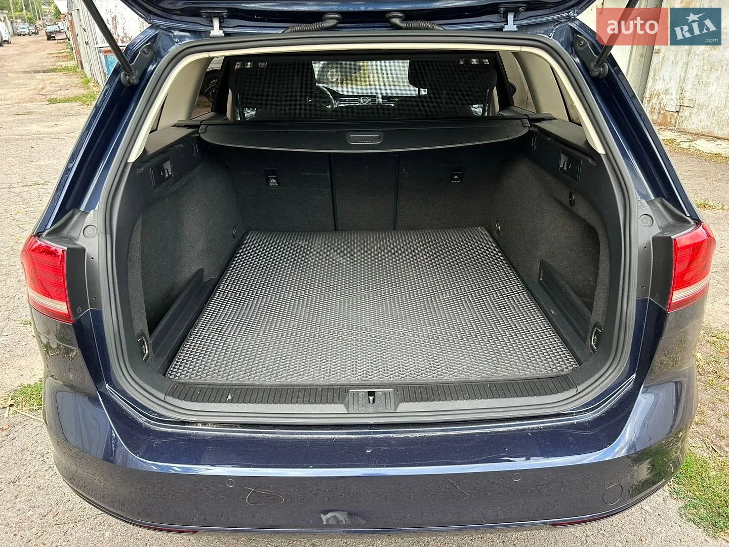 2015 Volkswagen Passat - мініатюра 33