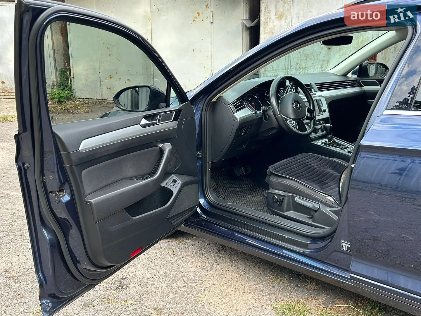 2015 Volkswagen Passat - мініатюра 29