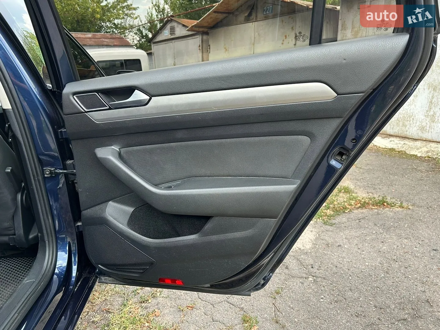 2015 Volkswagen Passat - мініатюра 35
