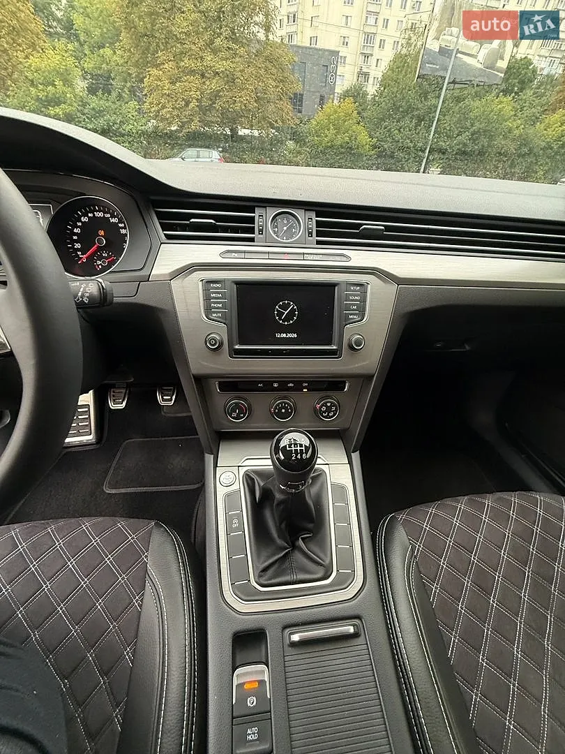 2014 Volkswagen Passat - мініатюра 17