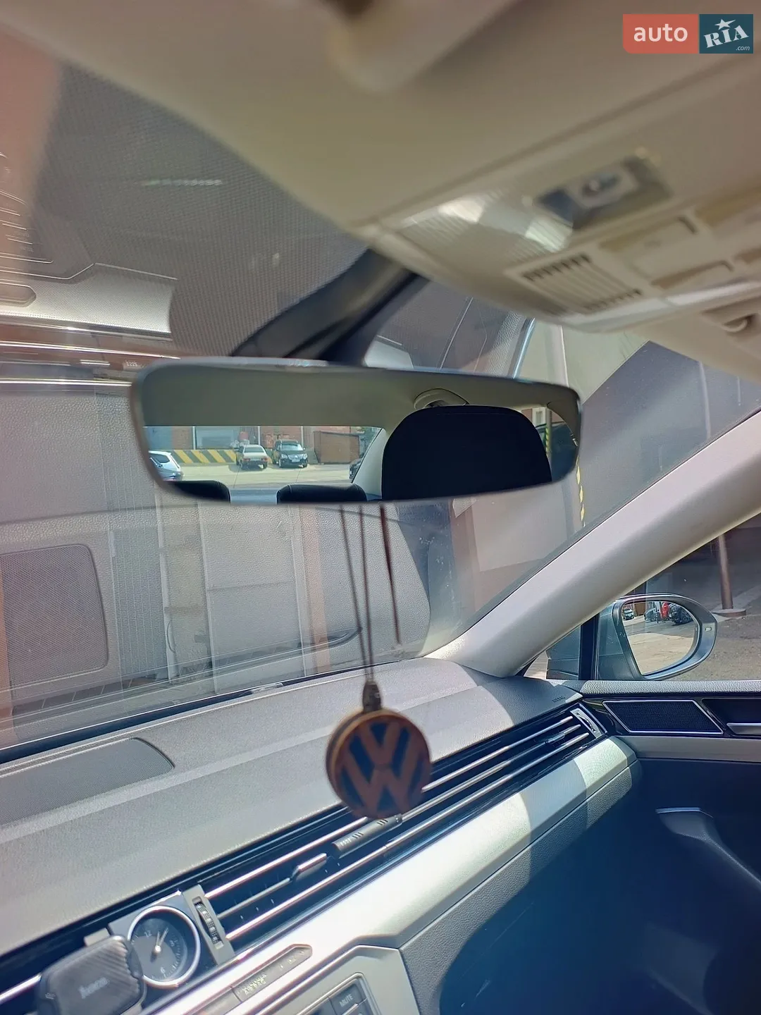 2017 Volkswagen Passat - мініатюра 13
