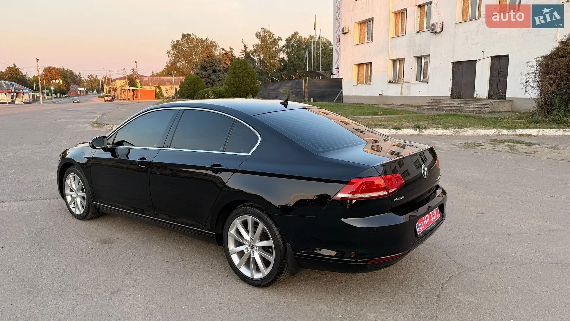 2016 Volkswagen Passat - мініатюра 4