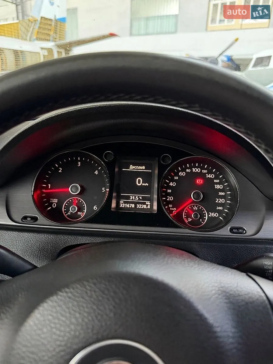2010 Volkswagen Passat - мініатюра 16