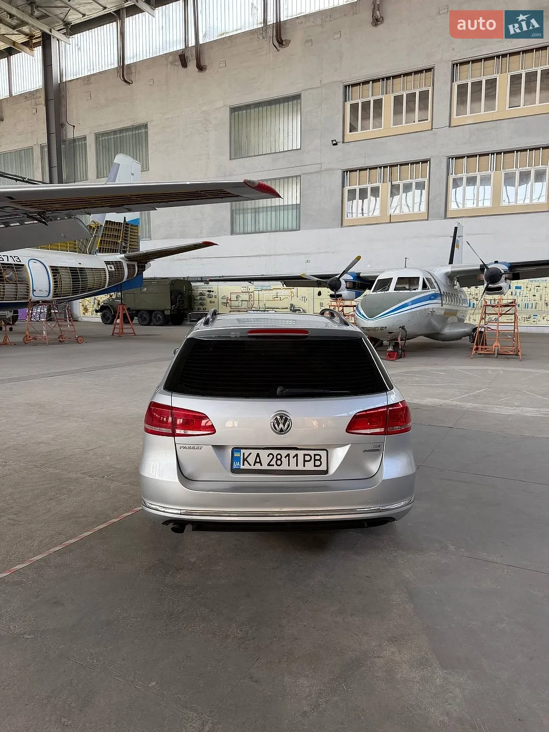 2010 Volkswagen Passat - мініатюра 5