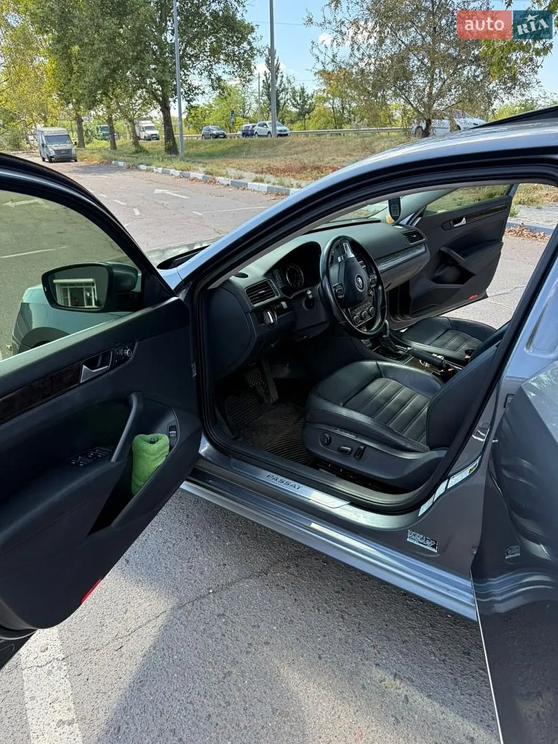 2015 Volkswagen Passat - мініатюра 3